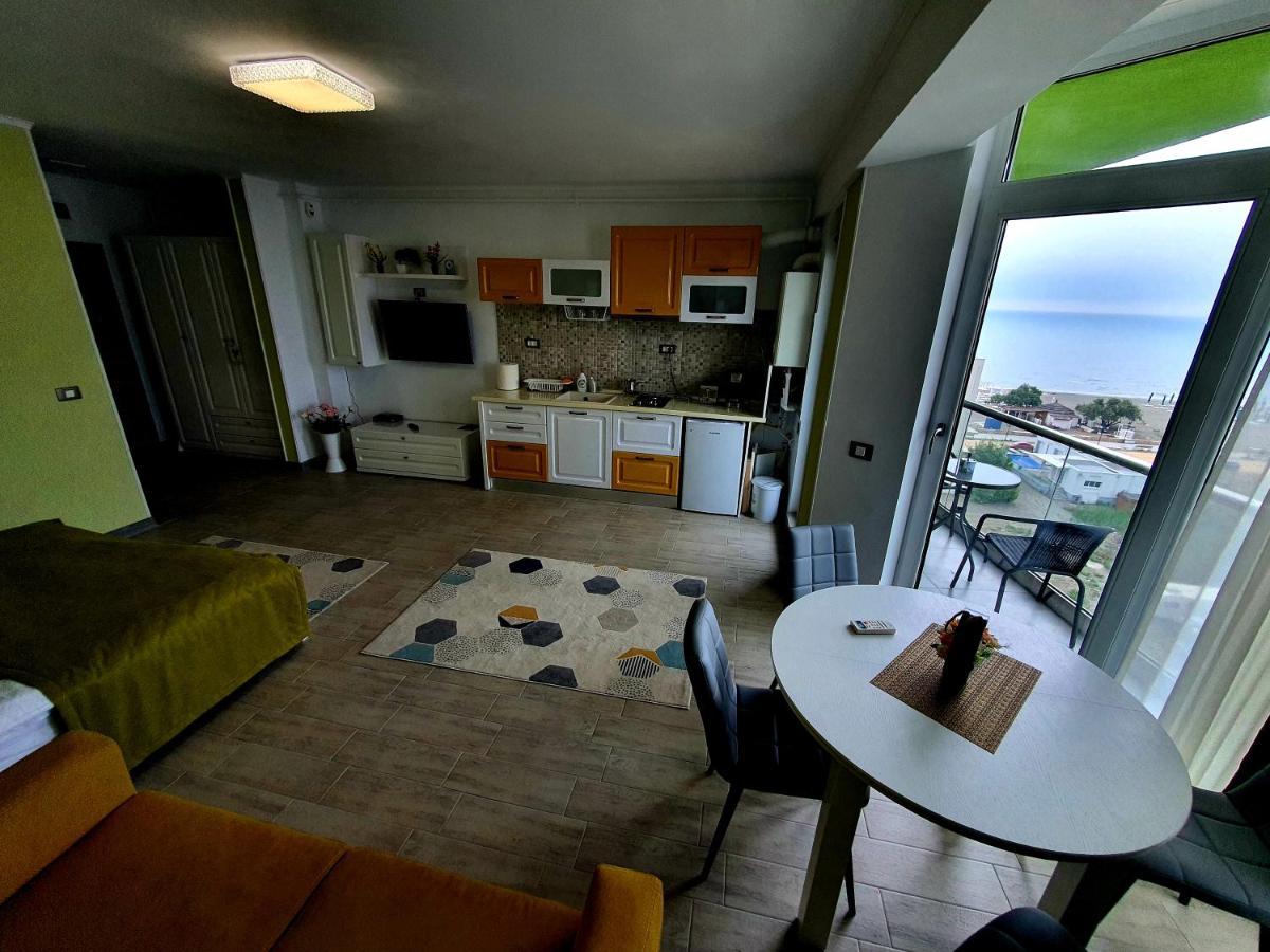 Alezzi Majestic Apartments 115 Нэводари Экстерьер фото